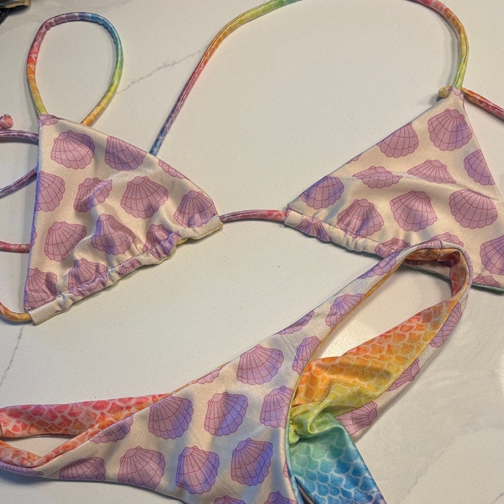 Colorful Mermaid Bikini Set - Picture 2 of 3